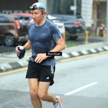 Runner Photo 8624191