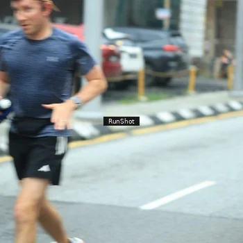 Runner Photo 8624193