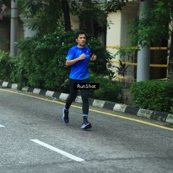 Runner Photo 8624203