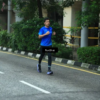 Runner Photo 8624204