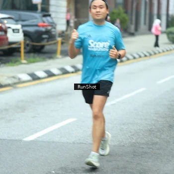 Runner Photo 8624209