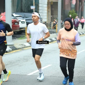 Runner Photo 8624217