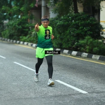 Runner Photo 8624251