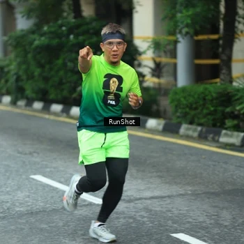 Runner Photo 8624259