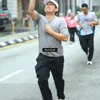 Runner Photo 8624271