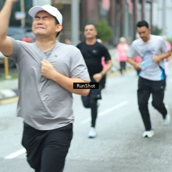 Runner Photo 8624274