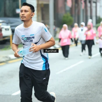Runner Photo 8624288