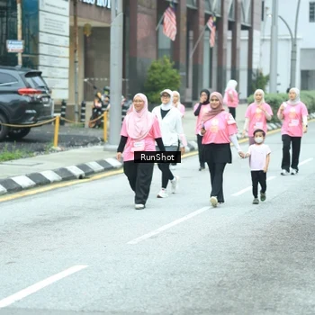 Runner Photo 8624291