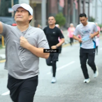 Runner Photo 8624295