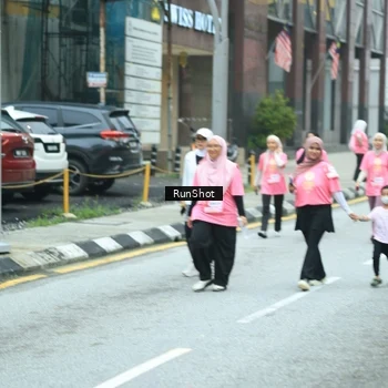 Runner Photo 8624297