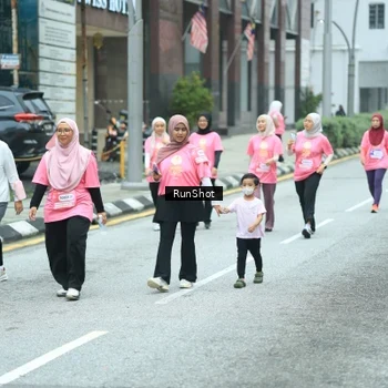 Runner Photo 8624306