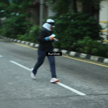 Runner Photo 8624319