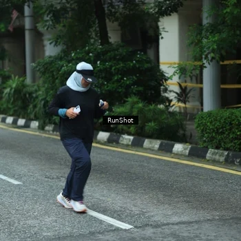 Runner Photo 8624320