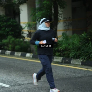 Runner Photo 8624326