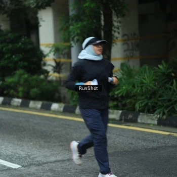 Runner Photo 8624327