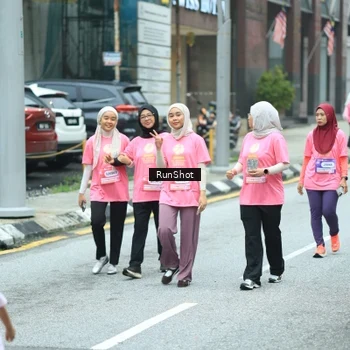 Runner Photo 8624328