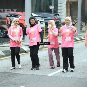 Runner Photo 8624339