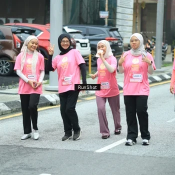 Runner Photo 8624348