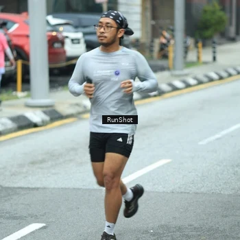Runner Photo 8624357