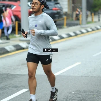 Runner Photo 8624358