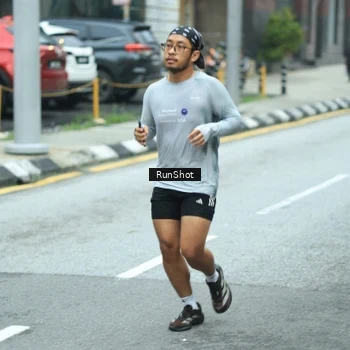Runner Photo 8624359