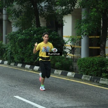 Runner Photo 8624363