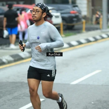 Runner Photo 8624365