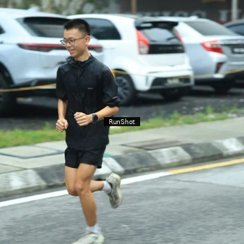 Runner Photo 8624377