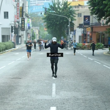 Runner Photo 8624386