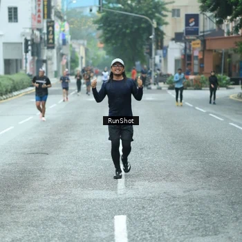 Runner Photo 8624392