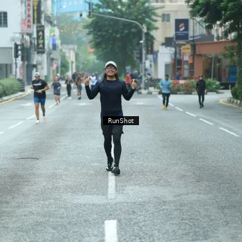 Runner Photo 8624396