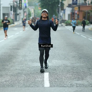 Runner Photo 8624401