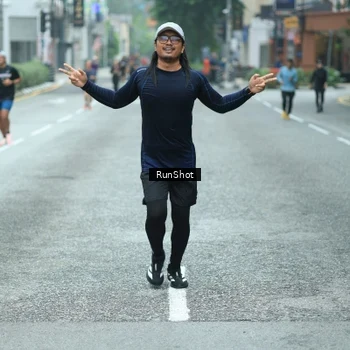 Runner Photo 8624402