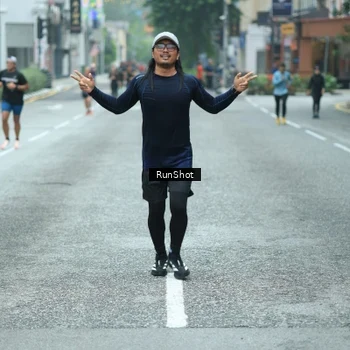 Runner Photo 8624406