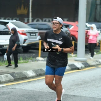 Runner Photo 8624427