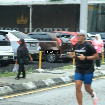 Runner Photo 8624428