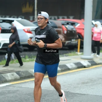 Runner Photo 8624431