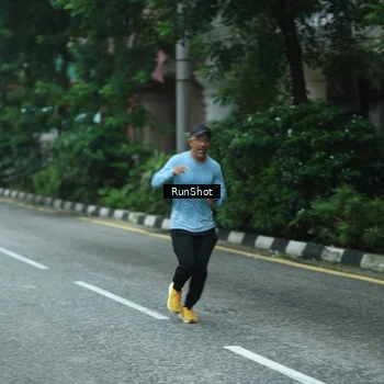 Runner Photo 8624440