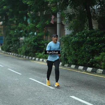 Runner Photo 8624441