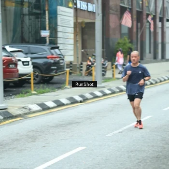 Runner Photo 8624450