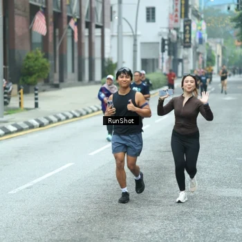 Runner Photo 8624458