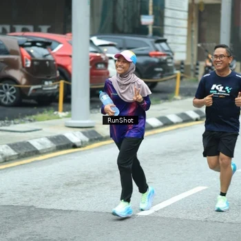 Runner Photo 8624473