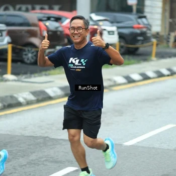 Runner Photo 8624483