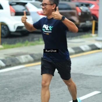 Runner Photo 8624490