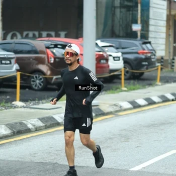 Runner Photo 8624492