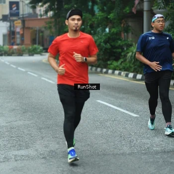 Runner Photo 8624506