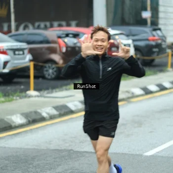 Runner Photo 8624508