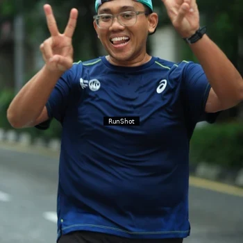 Runner Photo 8624515