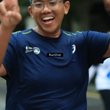 Runner Photo 8624517