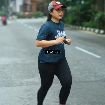 Runner Photo 8624530